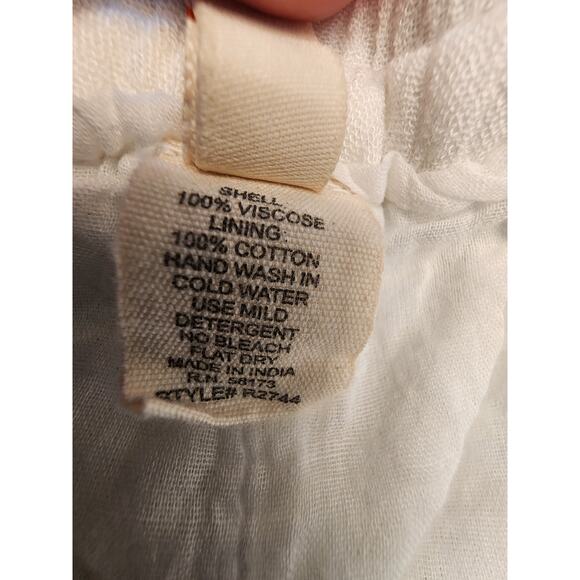 RAGA White Embroidered Shorts Women SZ Large - Picture 6 of 10